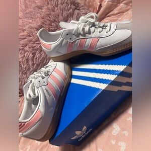 Adidas Samba OG. Size 7. New.